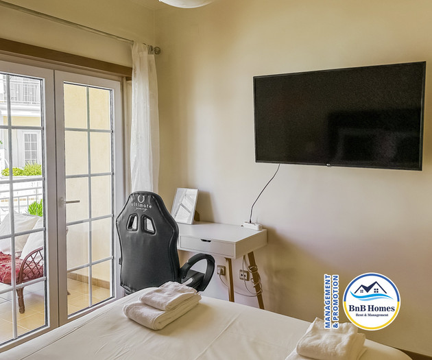 BnB Homes 3-bedroom Townhouse, 2 pools & terraces