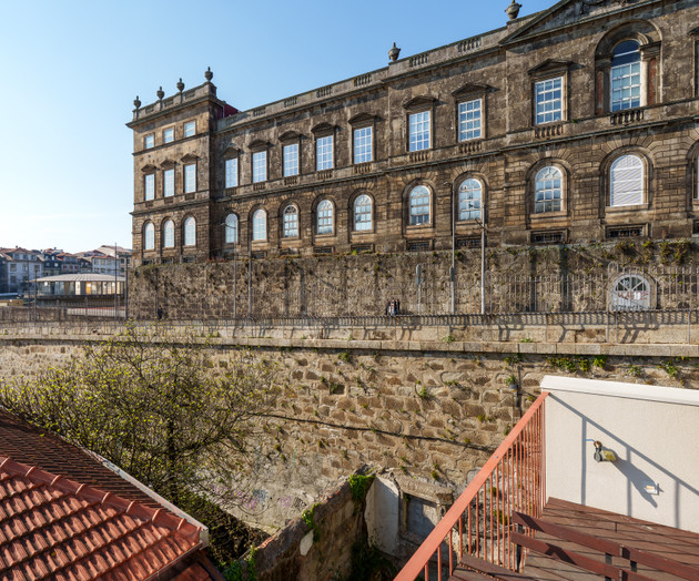 VIVA - Laje Triplex Serviced Apartments