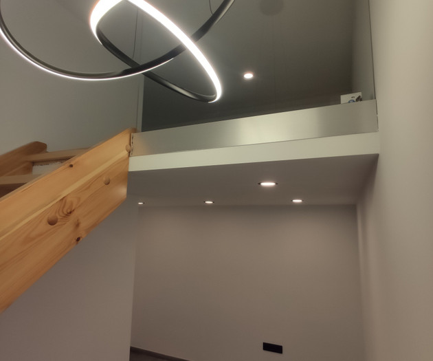 Chic Newly Renovated Apartments near Orczy ter: #1