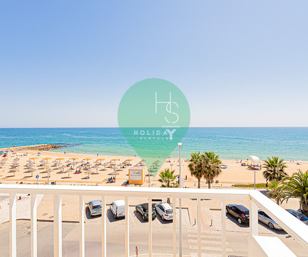 Beach front, YES! T3 Praia Quarteira by HsRentals