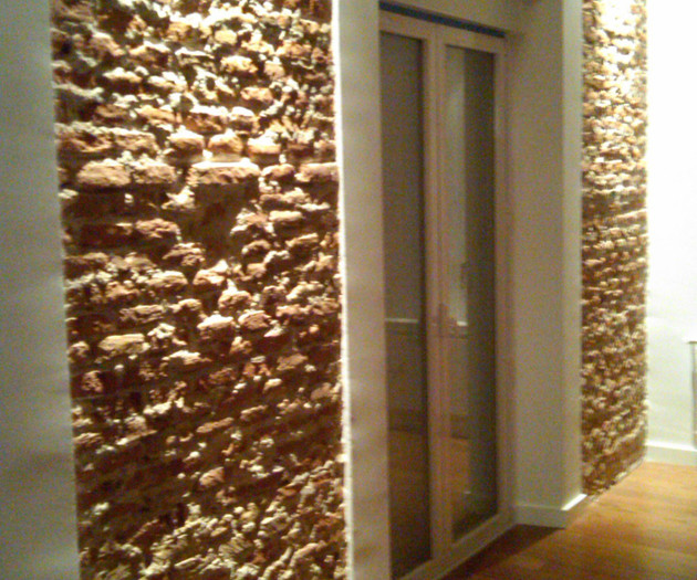 BRIGHT & VERY QUIET – TOP FLOOR - HISTORIC CENTER