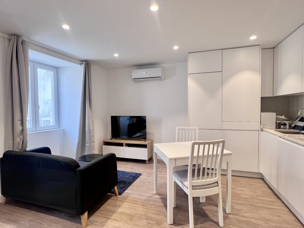 Modern Studio in centre of Lisbon 4A preview