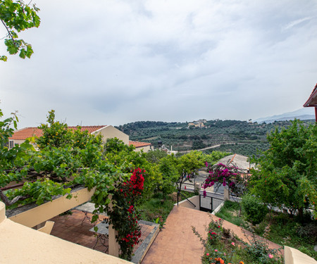 The Orestis old cottage house