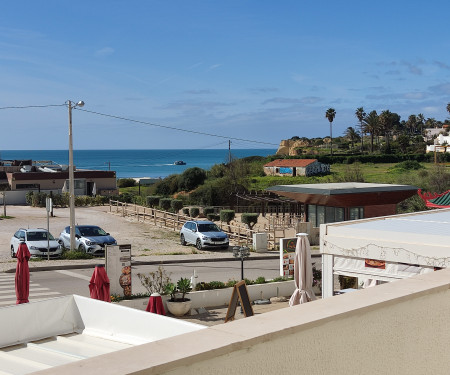 Apartment with sea view