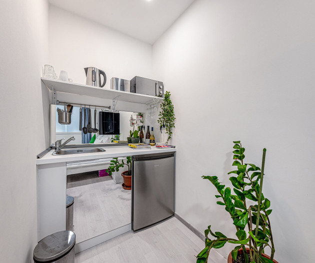 Boutique Nest – Studio w/ AC & Smart TV