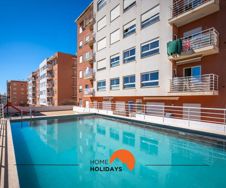 #203 Armação de Pêra Flat with Pool & Kids Park