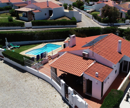 Lotus Villa, Albufeira