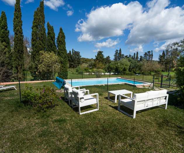 Unique Room in 340m2 VillaBetween sea and mountain