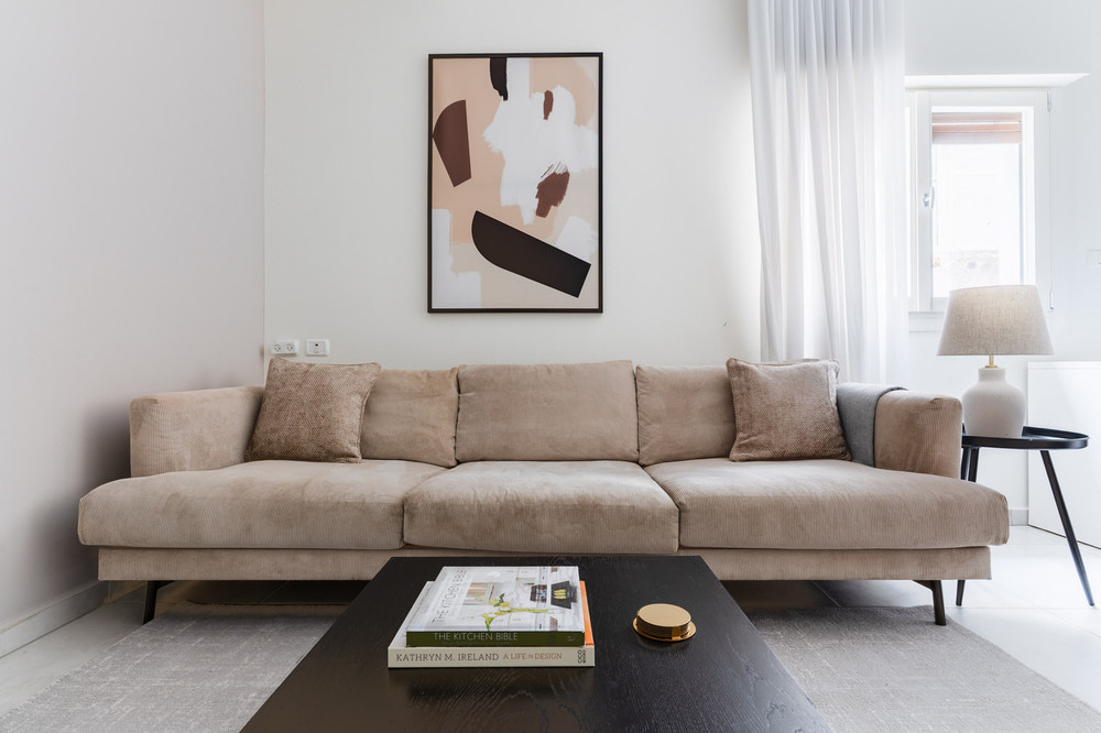 Blueground |Nachalat Binyamin,nr Carmel Market-102 preview