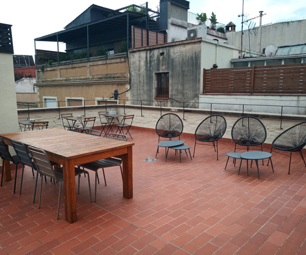 Studio of 40m2 renovated and furnished apartment l