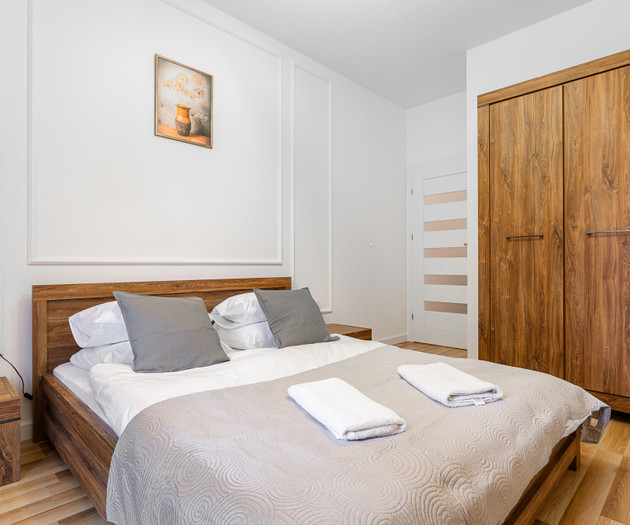 KOLEJOWA I-19DZIELNICA Apartment