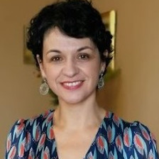 Ivone W.
