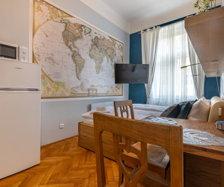 Cozy Apartment Close to Old Town Square