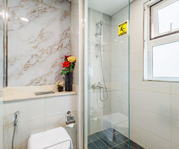 The Urban Retreat Elegant 3BR Townhouse Villanova