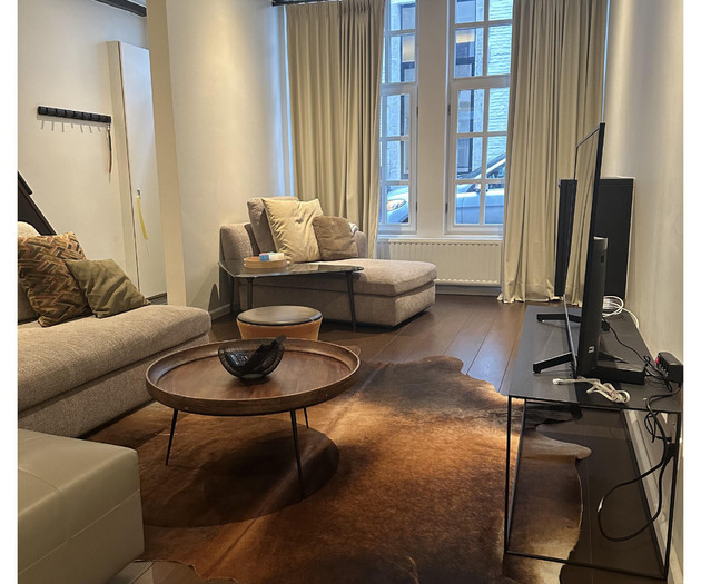 Historical, beautifully furnished 3-bedrooms house