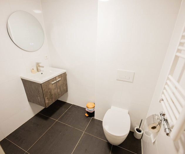 Refined Retreat 2BDR  Apartment BSH27