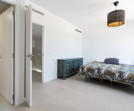 Brand new spacious villa near L'Eliana