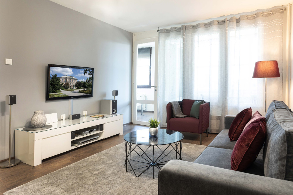 Modern Apartment near Faculty of El. Engineering preview