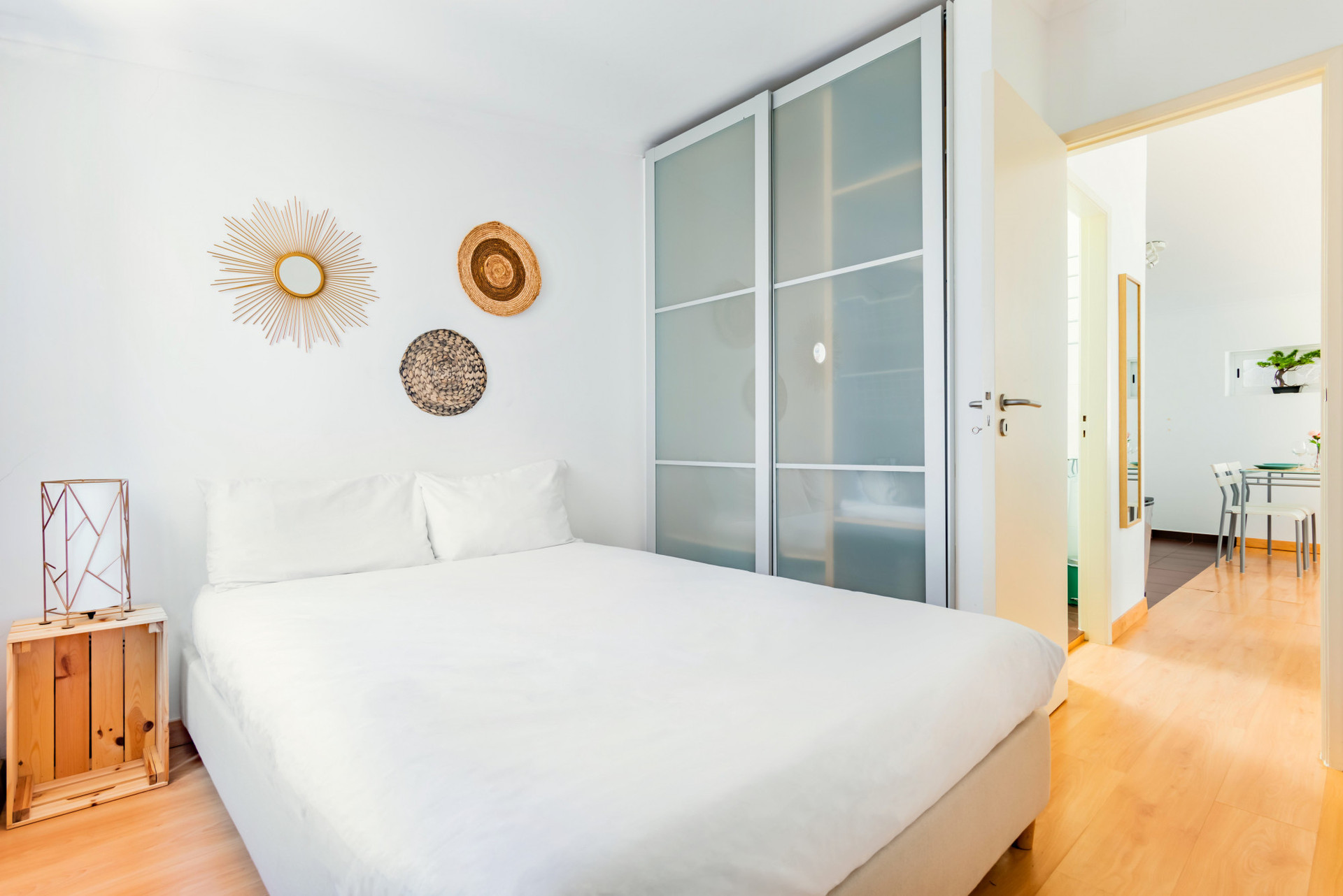 Bedroom 02 with Double Bed