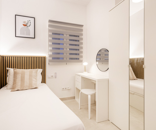 Super elegant, bright and centrally located