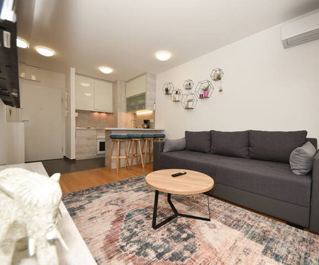 City Apartment La Luna - Happy.Rentals