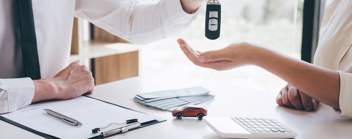 Car rental, hire in Madeira: at airport, Funchal - Flatio