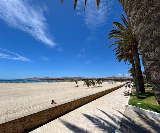 Luxury villa near beachfront in Caleta De Fuste