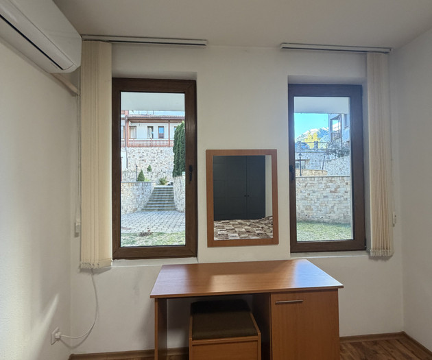 Bedroom windows with desk