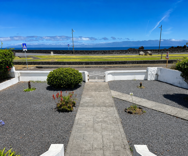 Front garden path to ocean view