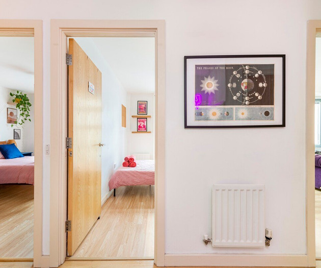 Bright artistic flat in Central East London