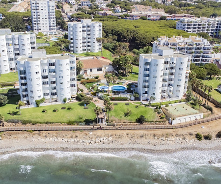 Cubo's Estudio Algaida Calahonda Beach