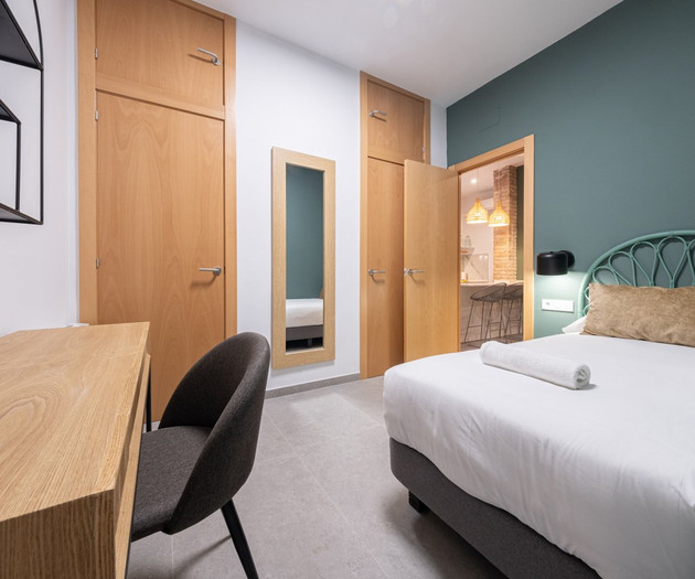 2-Bedroom Apartment Near Sants & Camp Nou