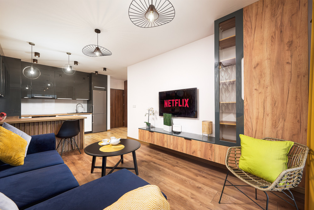 Modern 3-room apartment with AC preview