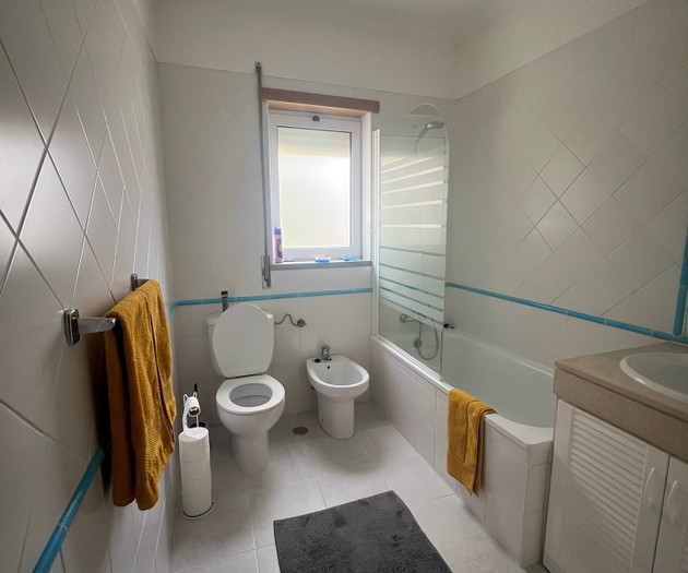 Beautiful 2BR Ocean-View Sanctuary in Sesimbra