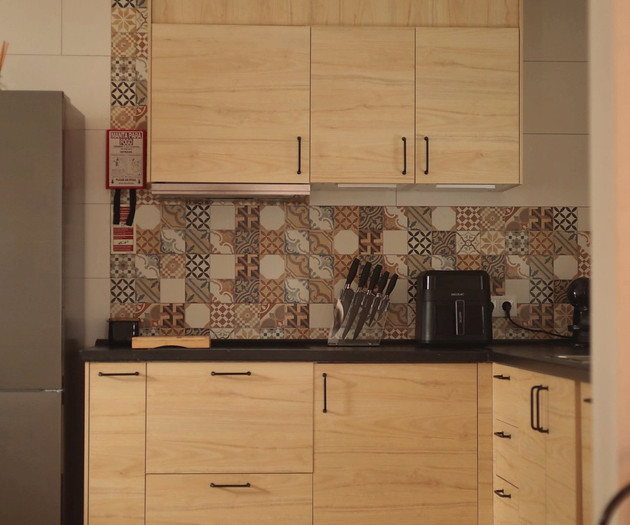 Kitchen cabinets and countertop