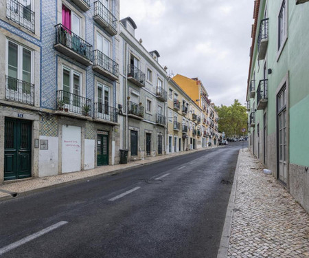 Lovely Patio Getaway in Lisbon Centre