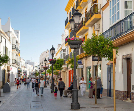 Fancy Apt. in historic Chiclana centro,