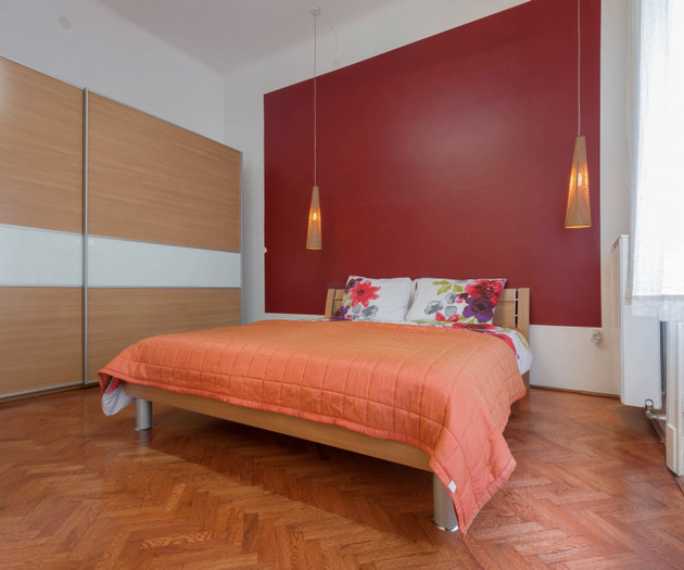 75 nm2 Spacious urban flat , Corvinus, Elte, VET