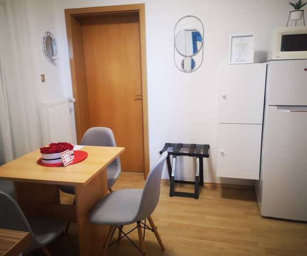 Apartment 1 - A View to the Danube