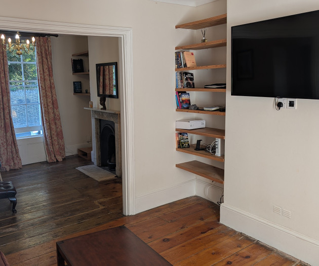 Living room shelving and TV