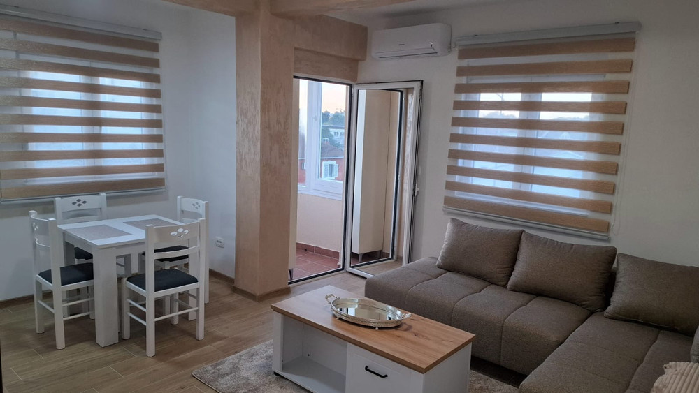 Beautifully Renovated Studio Apartment, 32m² preview