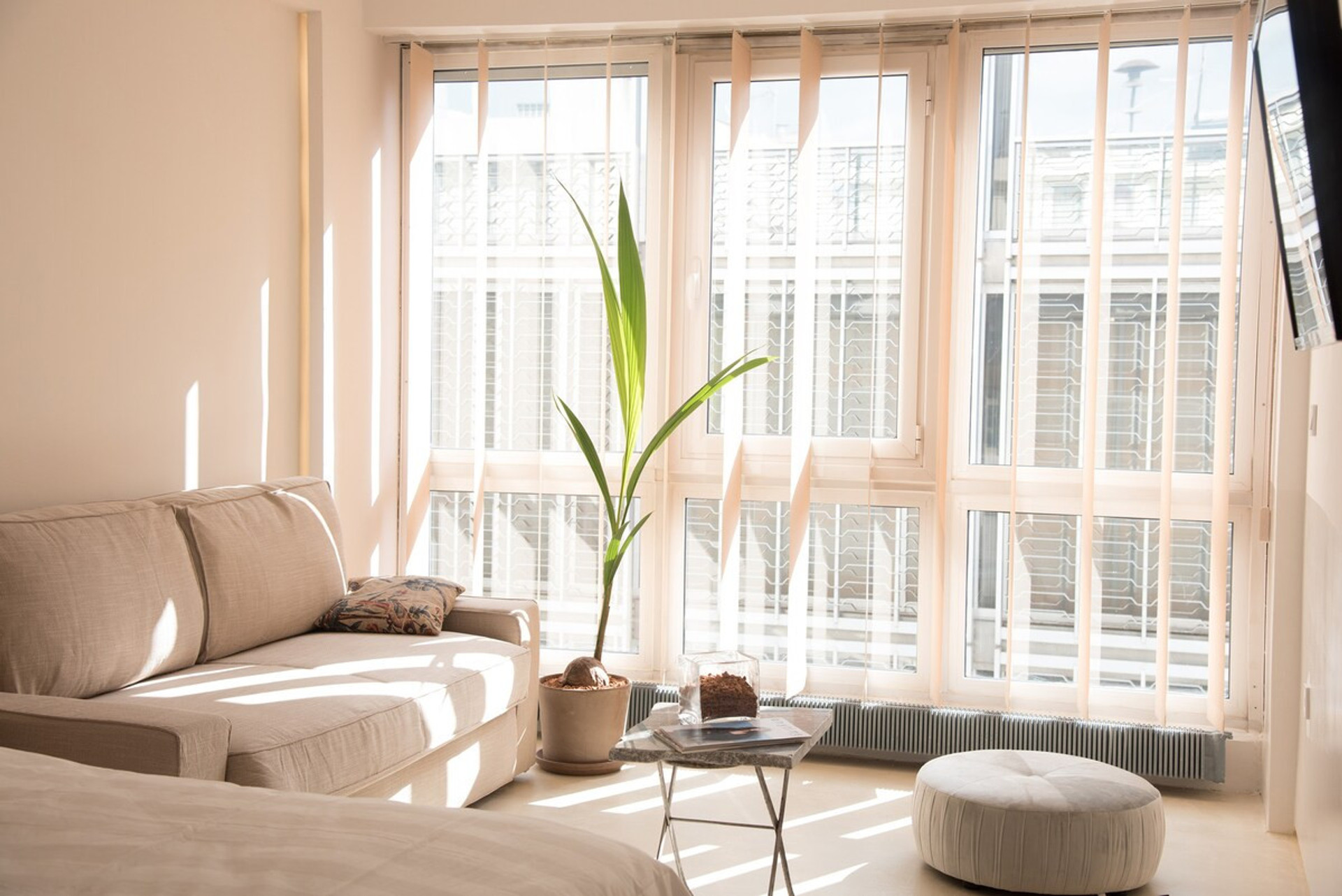 Living area image 4