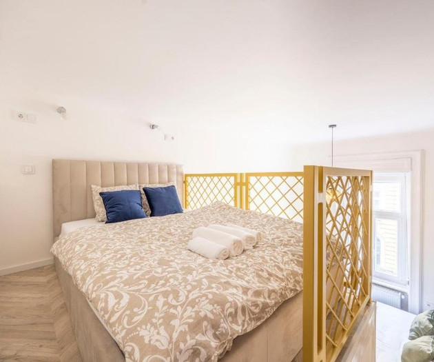 Deluxe & Cozy Grand Residence in the Heart of BP