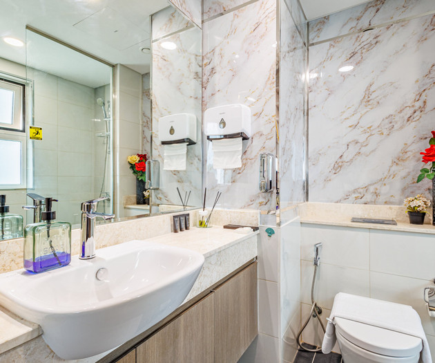 The Urban Retreat Elegant 3BR Townhouse Villanova