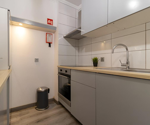Cozy Central Flat near Oura beach