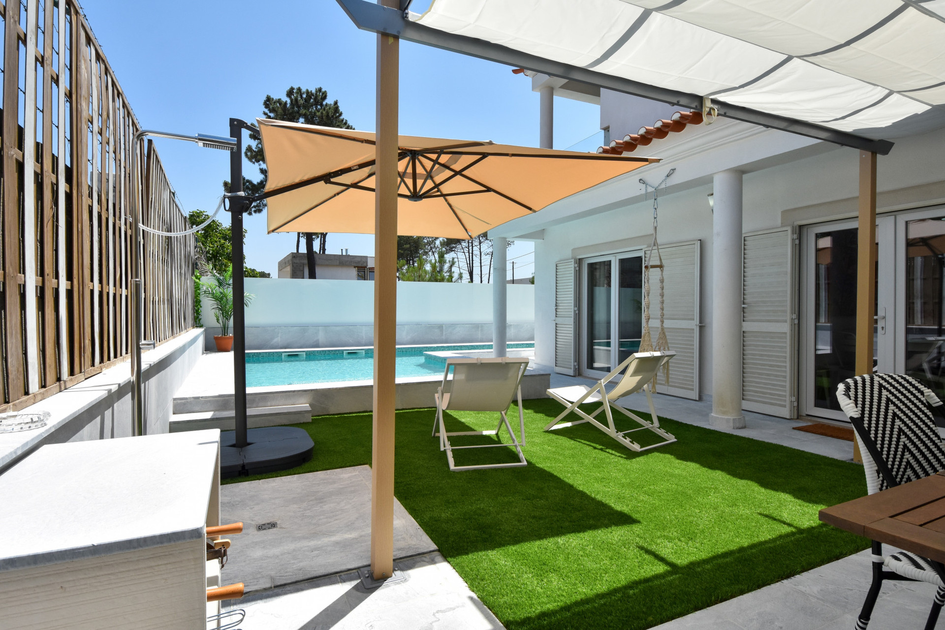 Jardim traseiro / Backyard