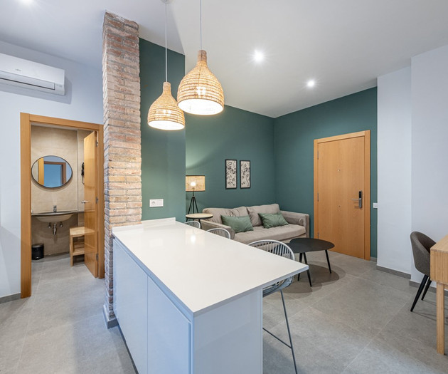 2-Bedroom Apartment Near Sants & Camp Nou