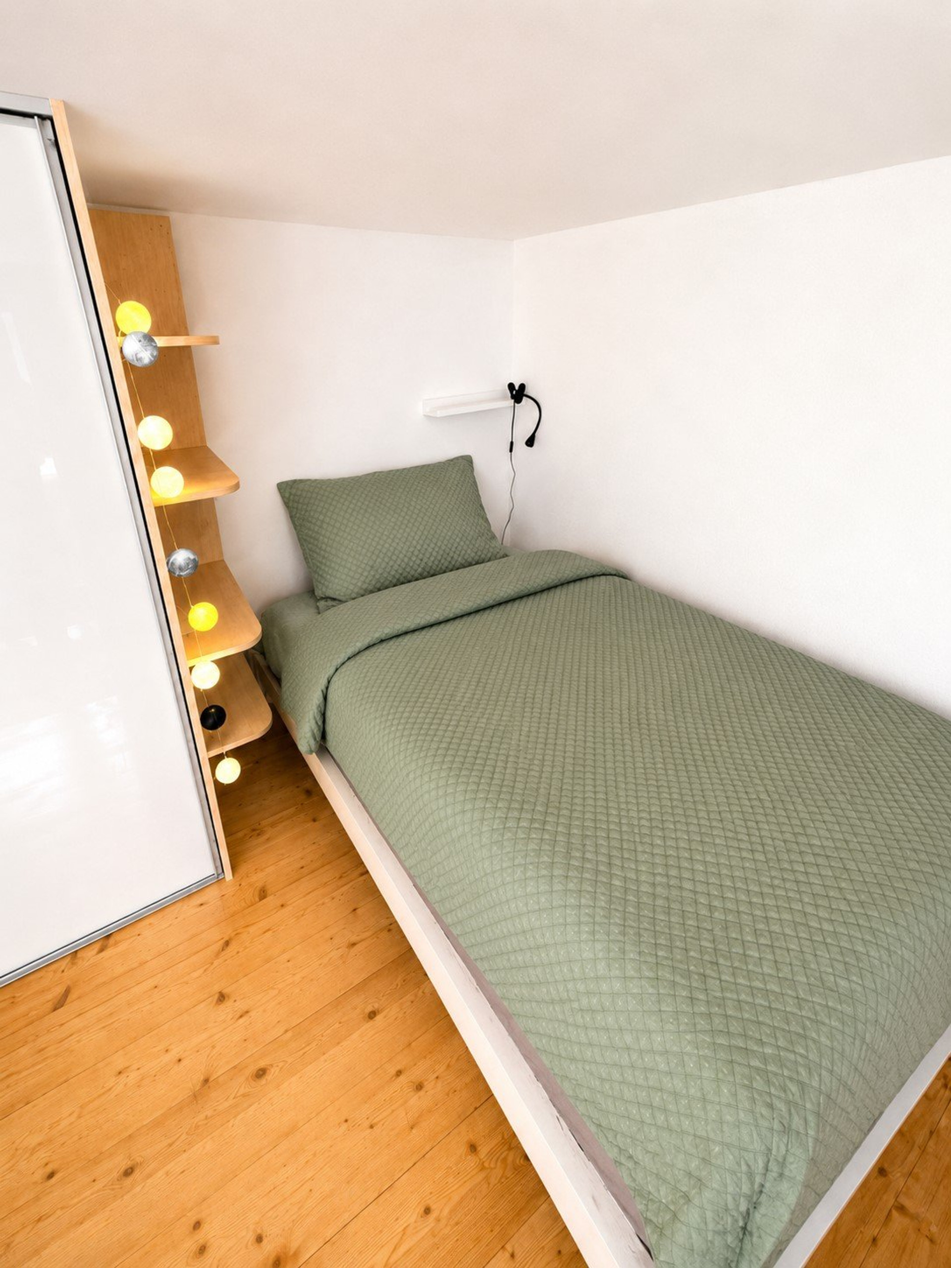 Mezzanine single bed sleeping area