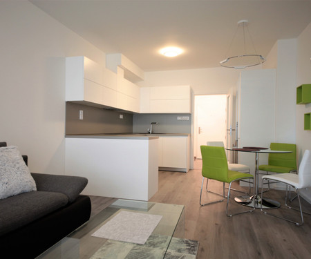 Moderní byt 2+kk v novostavbě, Strašnice - Praha