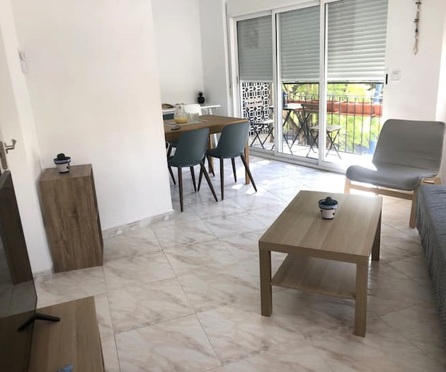 Renovated apartment, 12 minutes from the beach